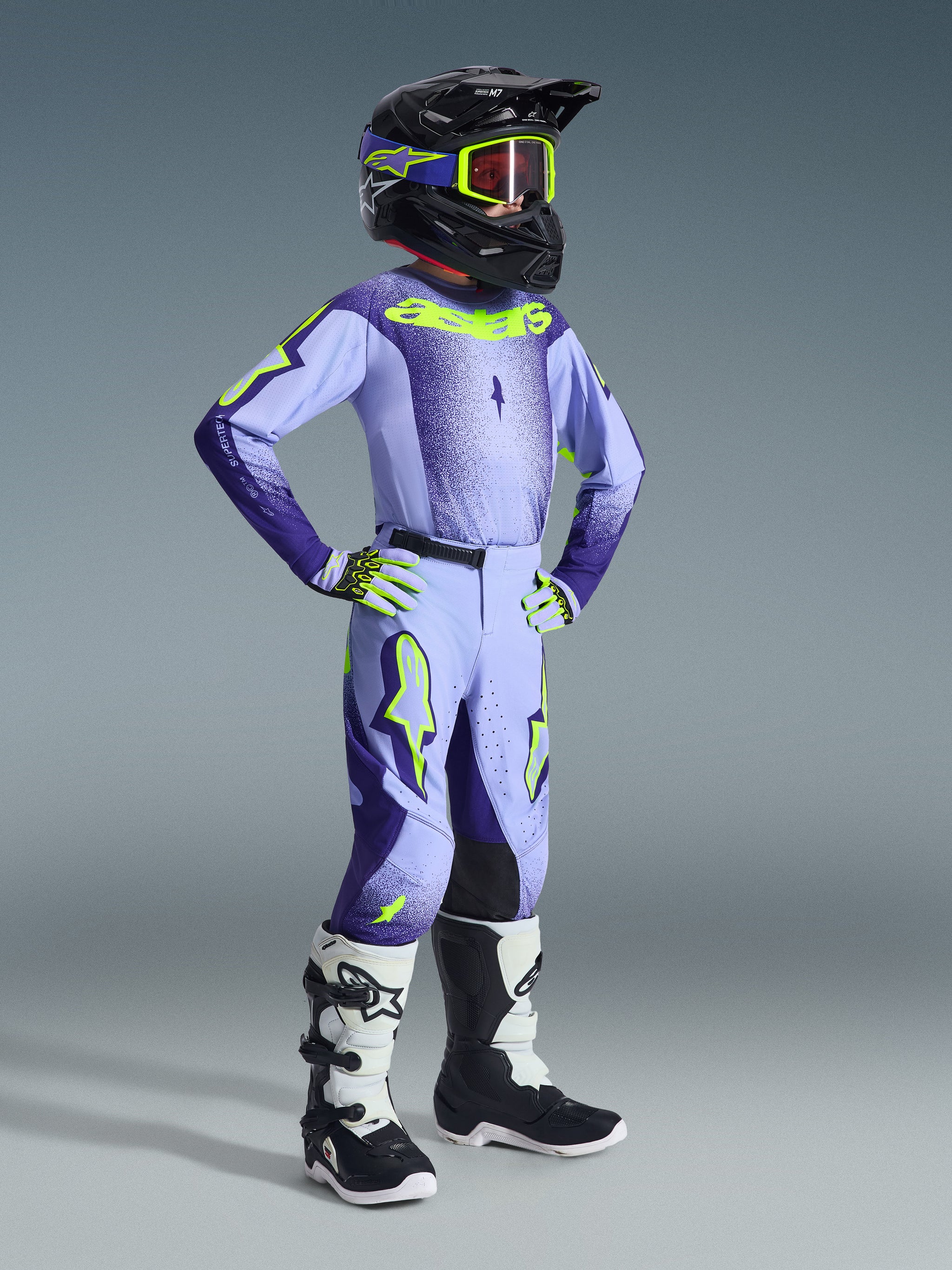 2026 Youth Supertech Scenz Gear Set