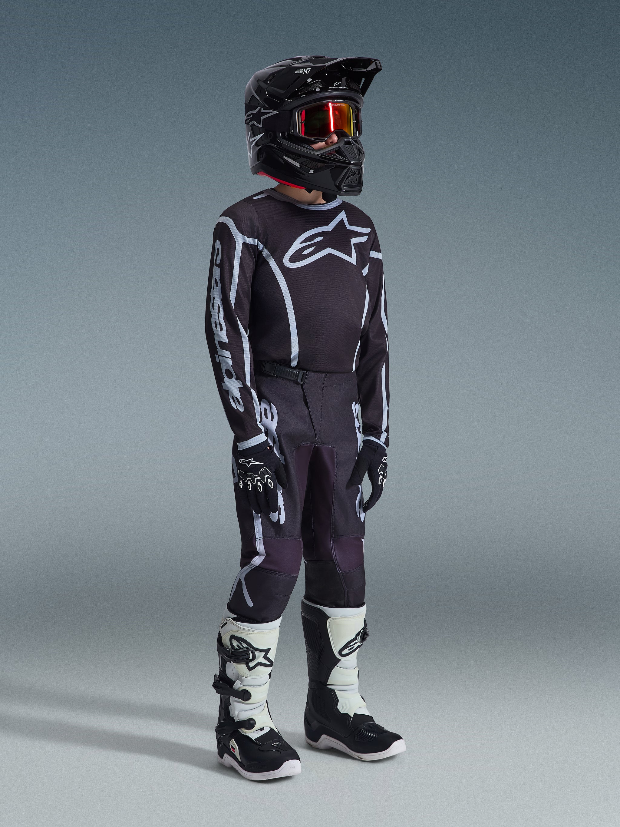 2026 Youth Fluid Apex Gear Set