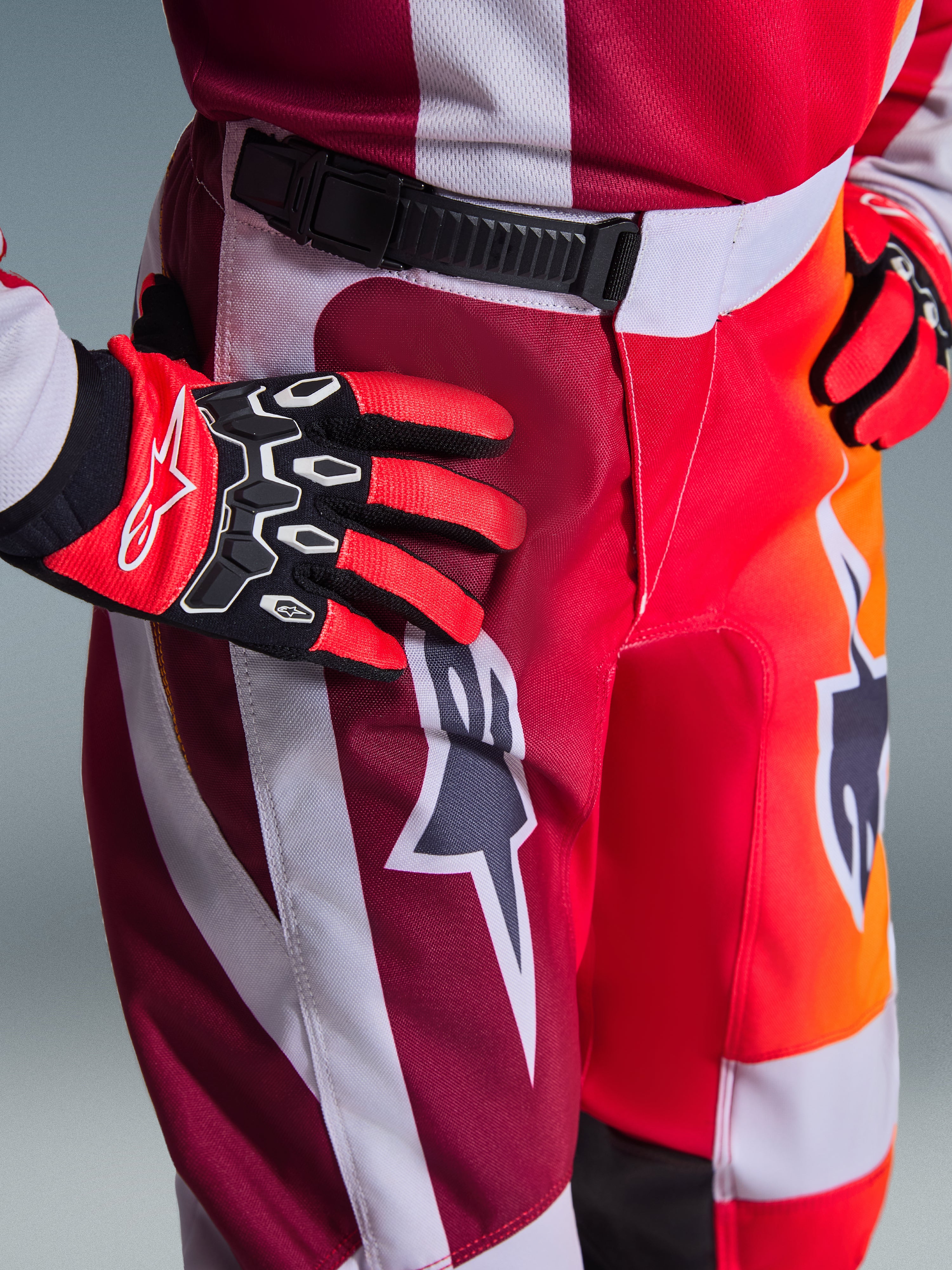 2026 Youth Fluid Portl Gear Set