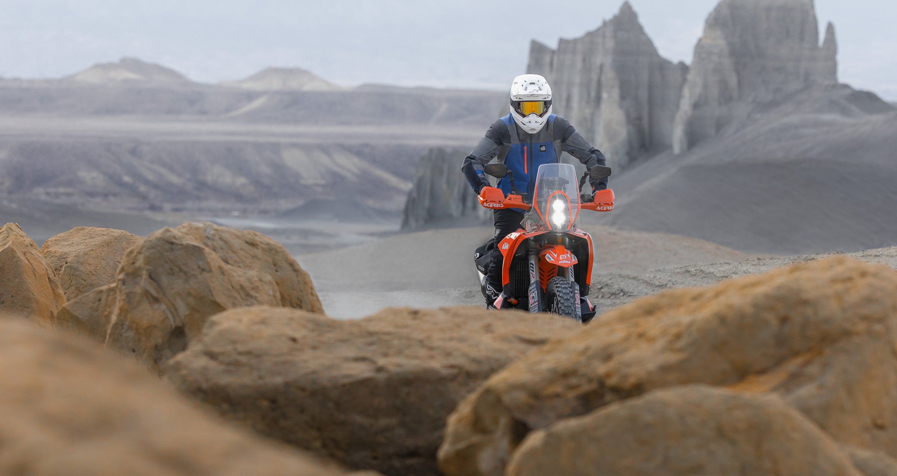 Image 23978847502394