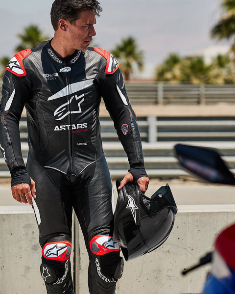 GP Plus V4 Leather Suit - 1PC - Motorcycle One Piece Suits | Alpinestars®