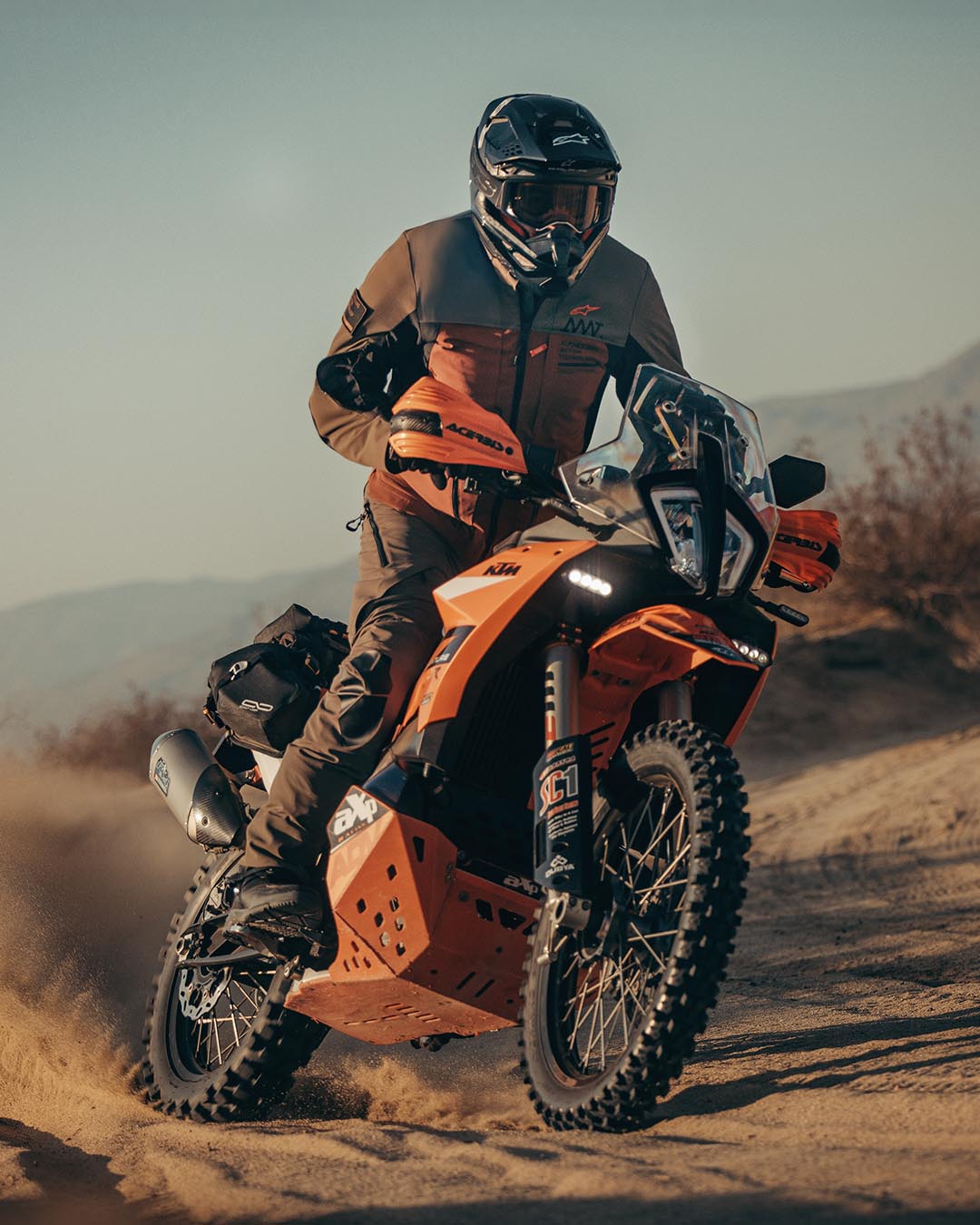 Amt-8 Stretch Drystar® Xf - Motorcycle Pants | Alpinestars®