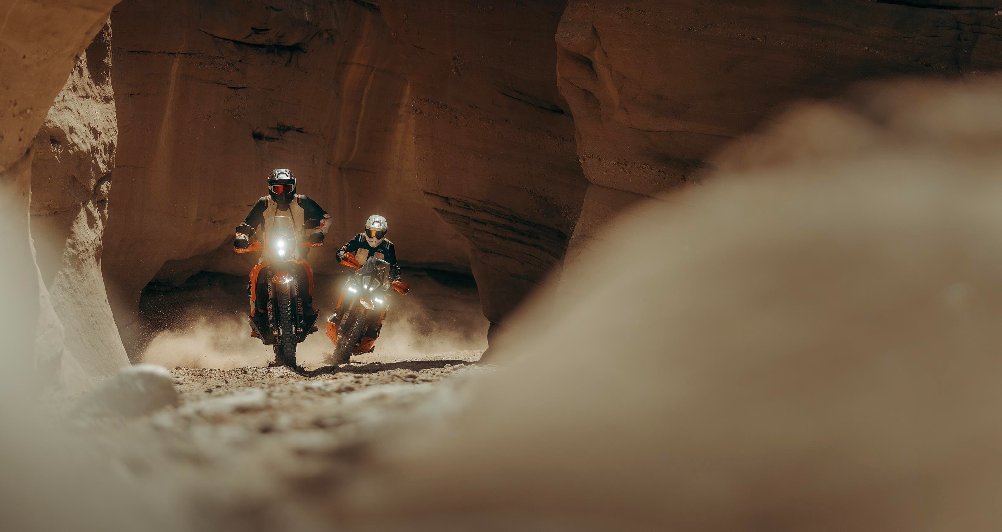 Andes V4 Drystar® - Long Motorcycle Pants | Alpinestars®