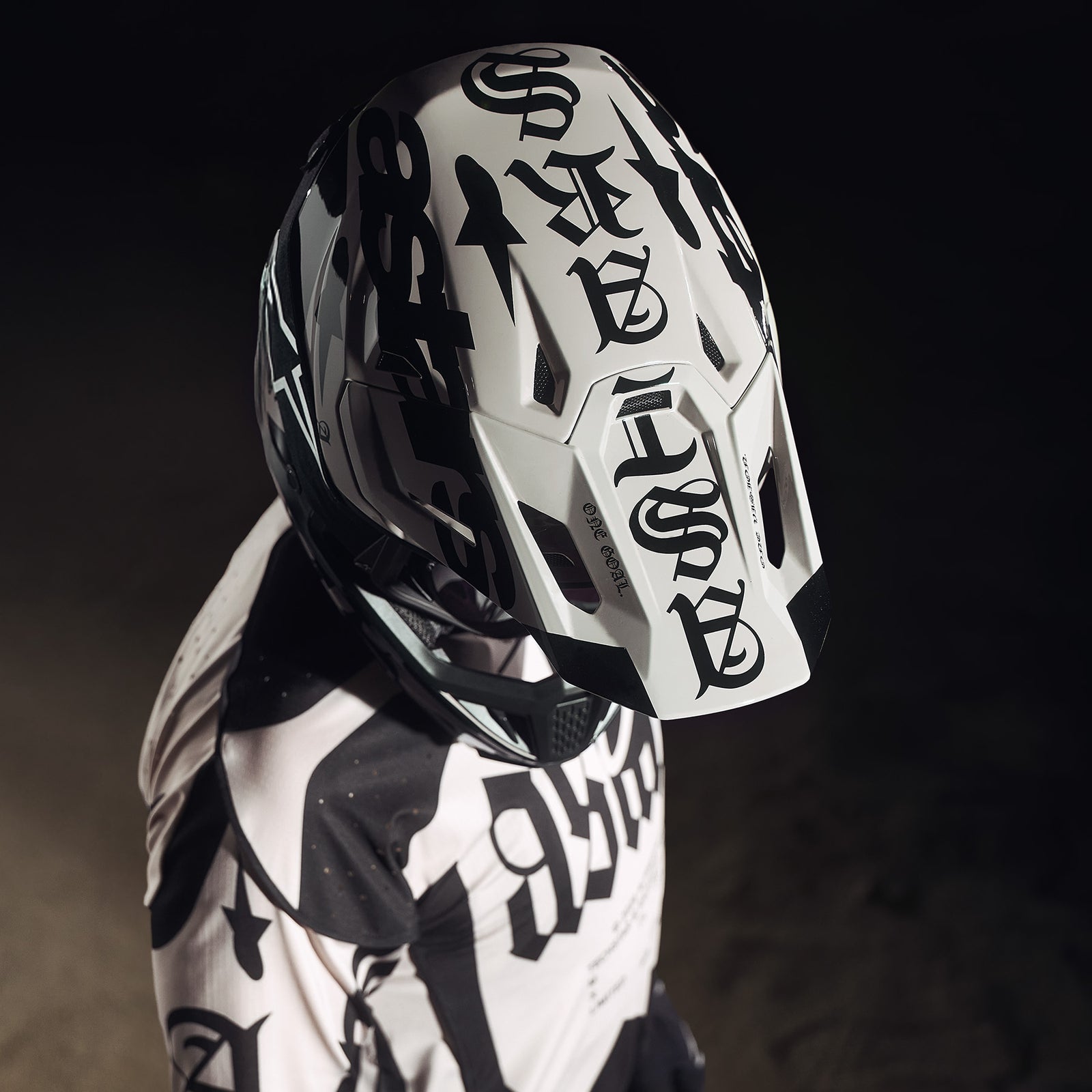 Image 23922075172922