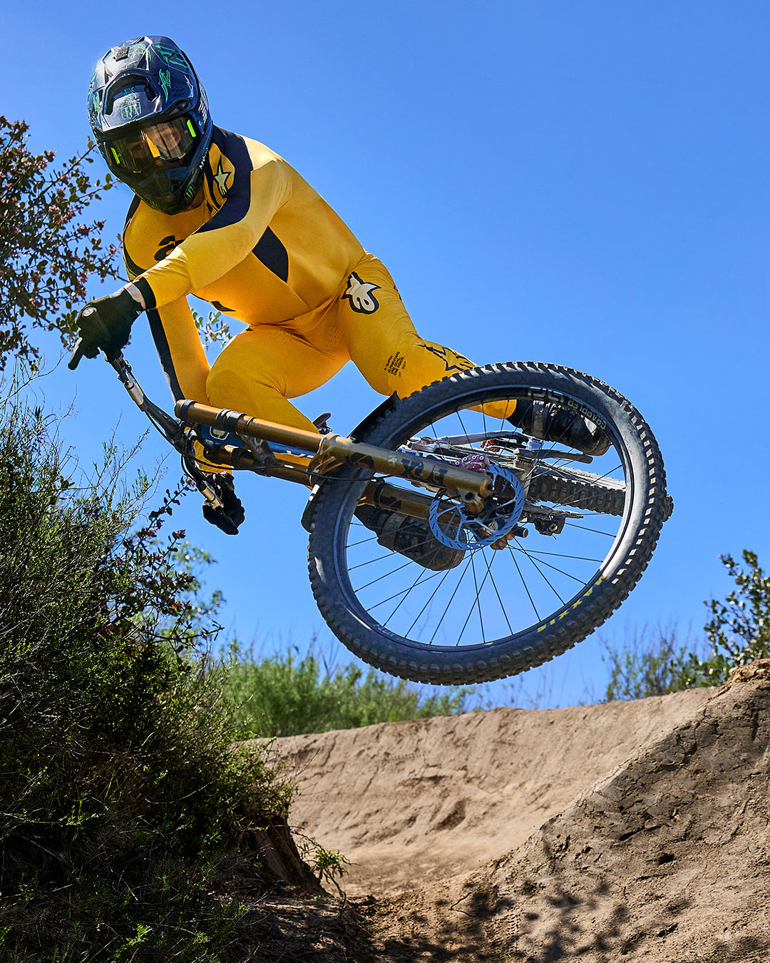 Limited Edition A-Supra Melt Gold - Cycling Pants | Alpinestars®