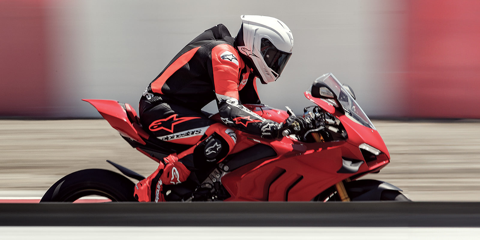 Missile V2 Ward 1-Piece - Motorcycle Suits | Alpinestars®