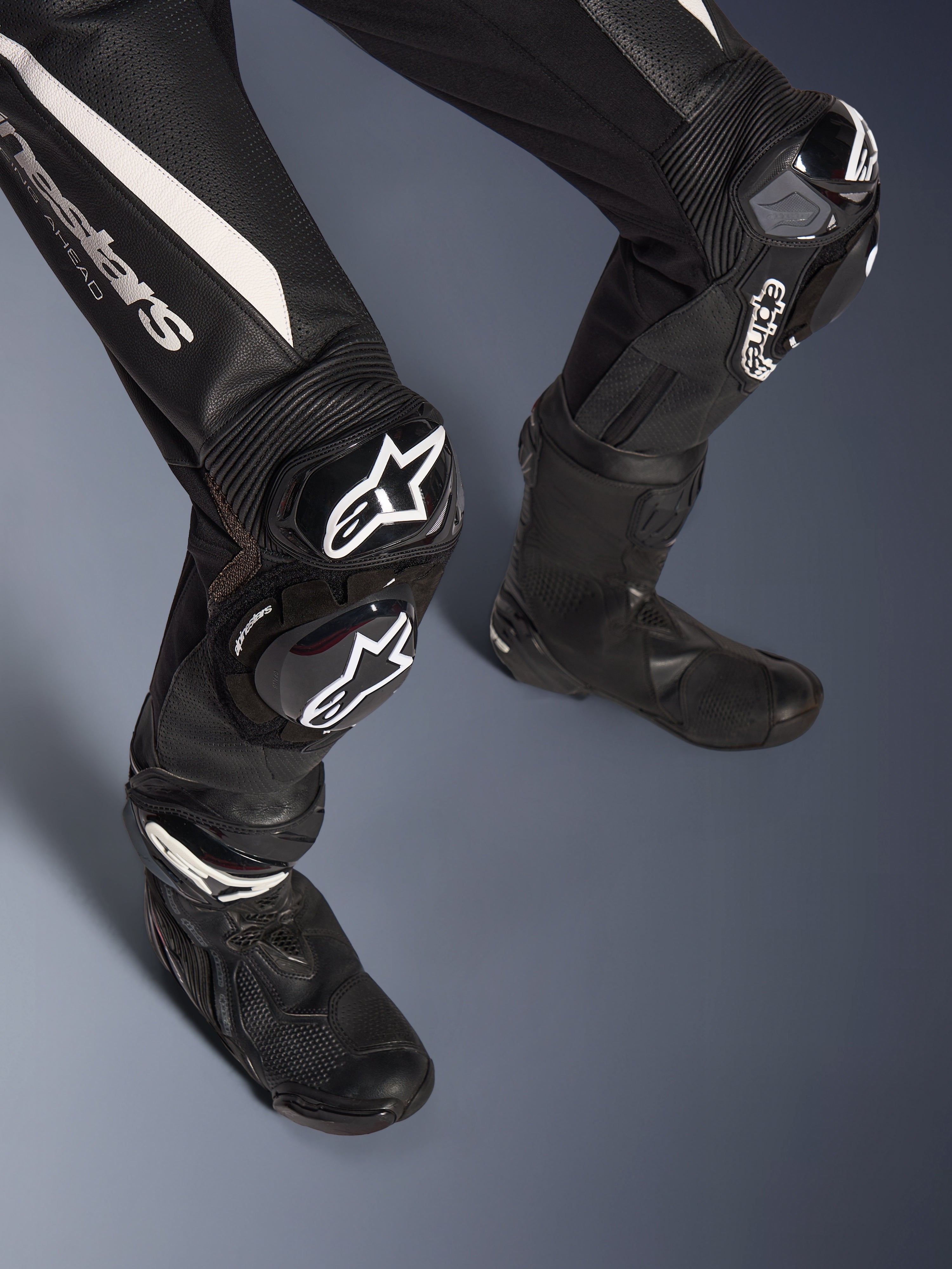 Women Stella Gp-R7 Leather Suit - 2Piece | Alpinestars