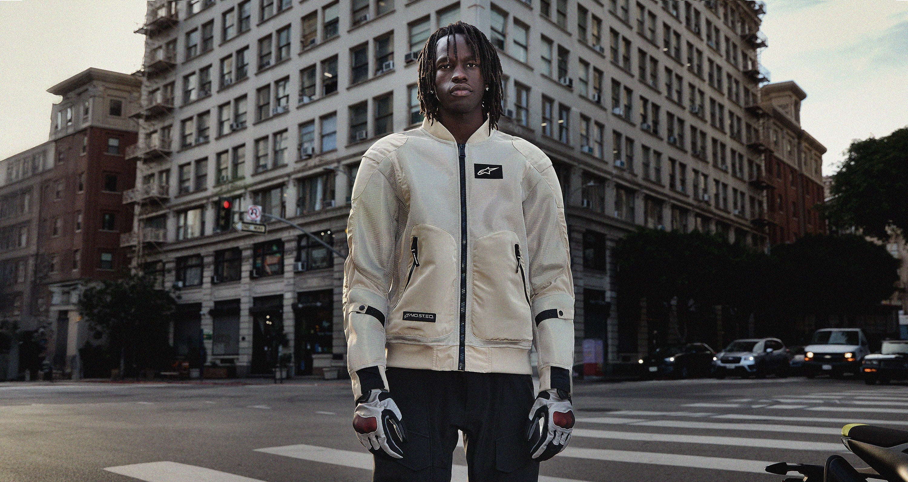 Image 23982324744250