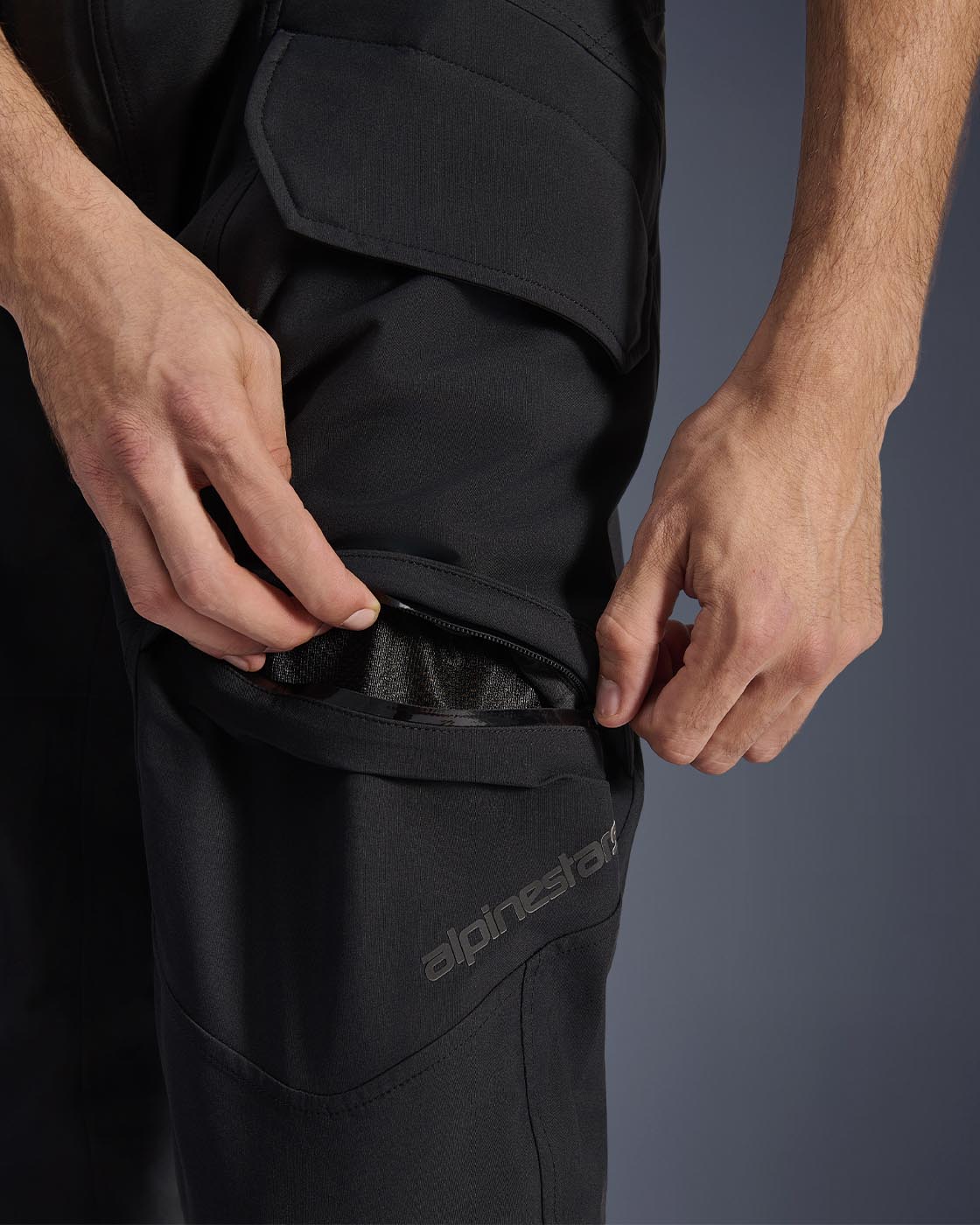Juggernaut V2 Riding Pants | Alpinestars