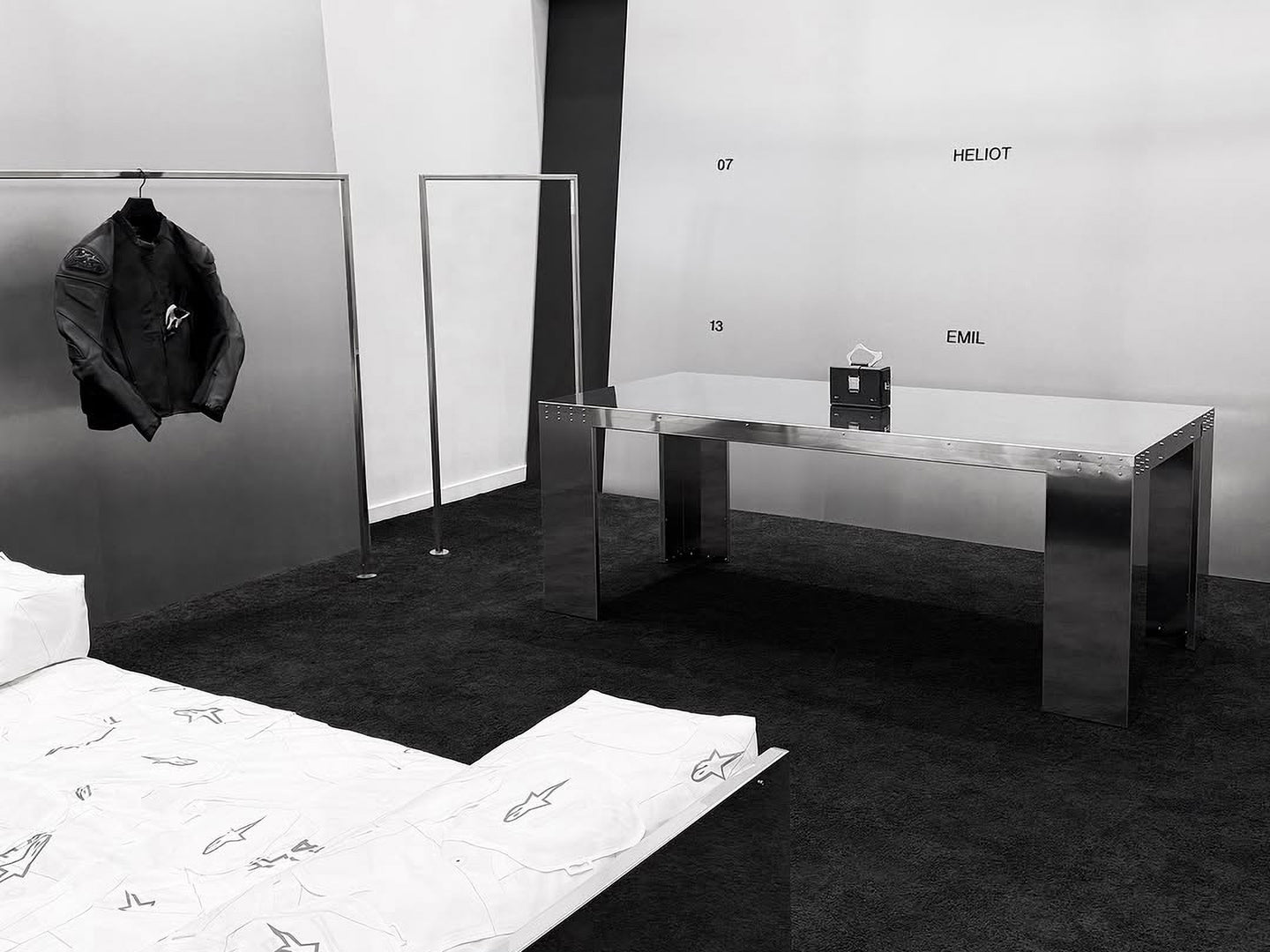 Image 23030041215034