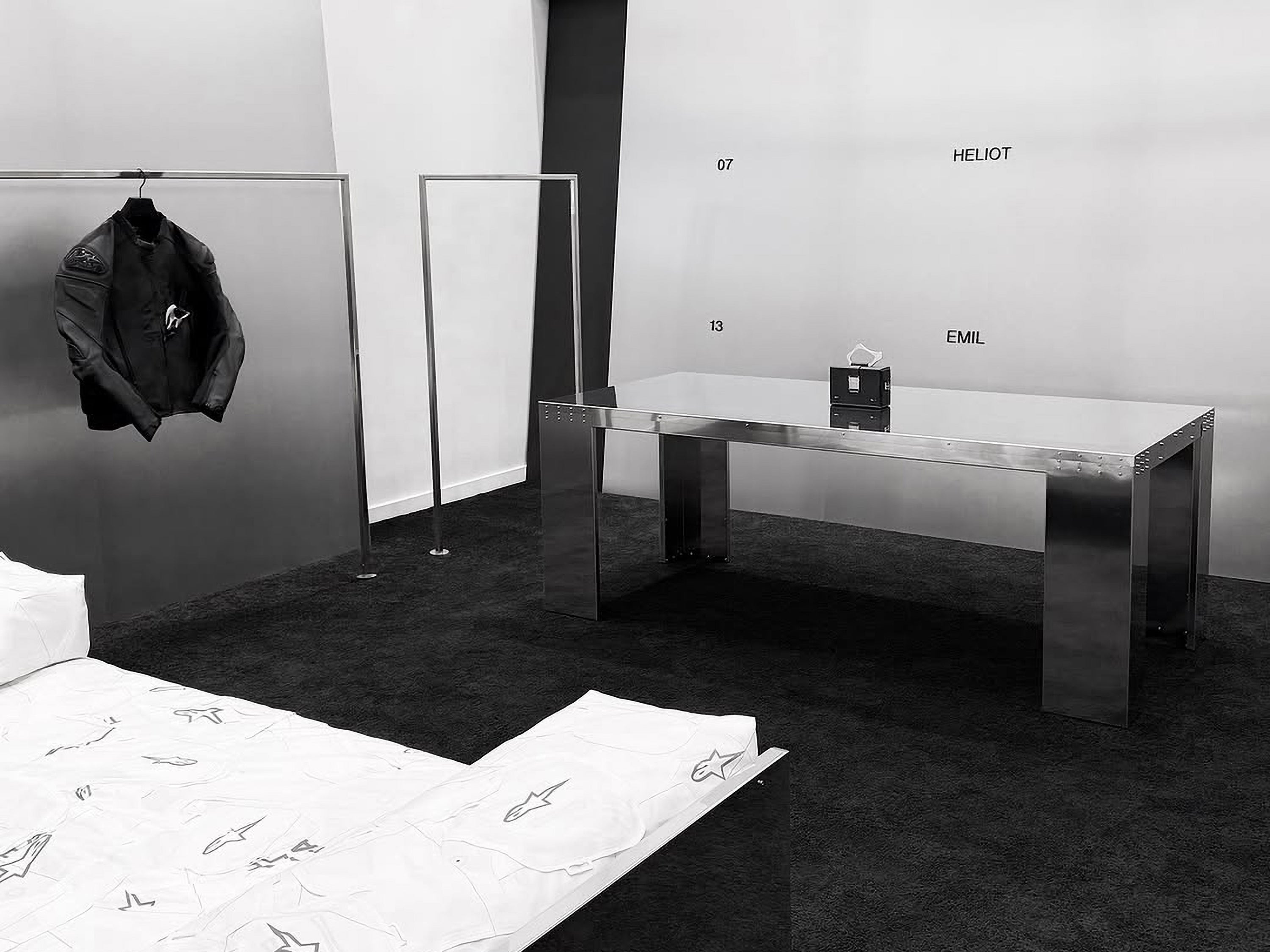 Image 23030041215034