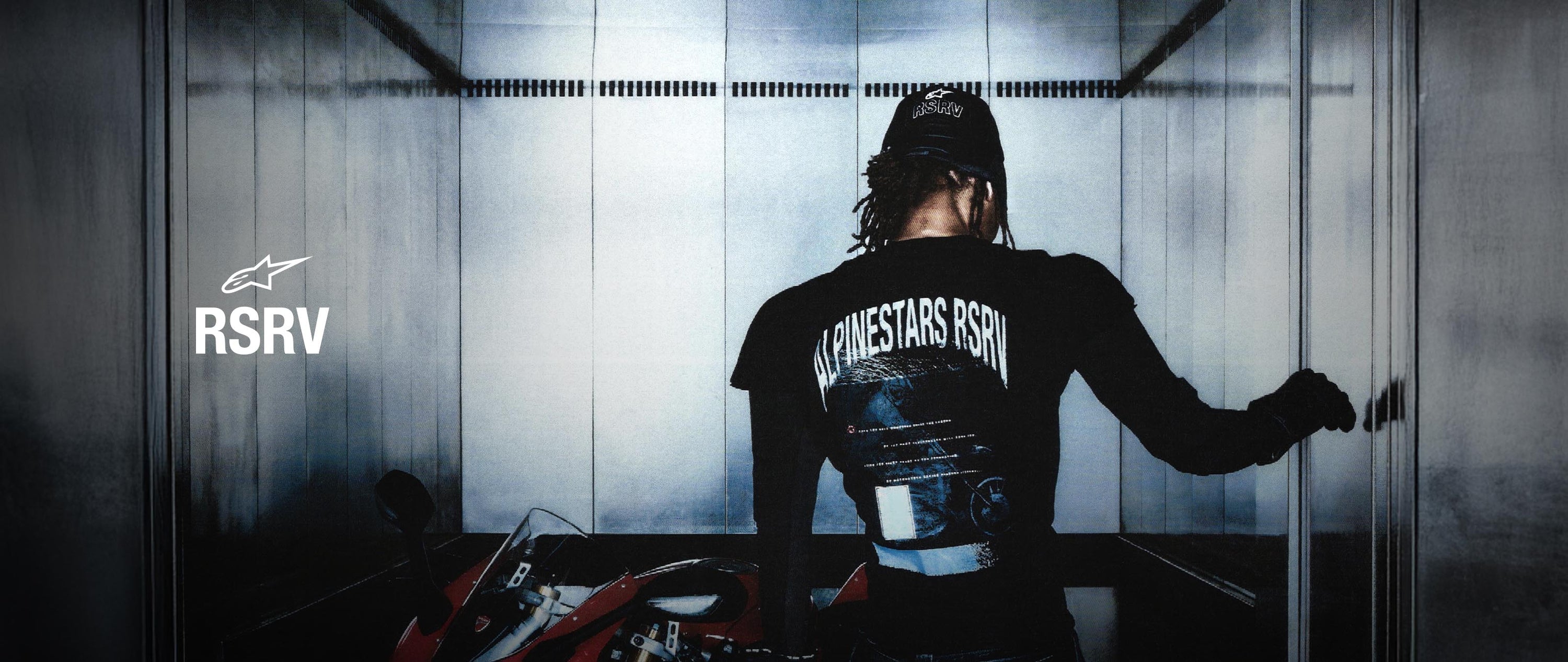 Image 23931935948858