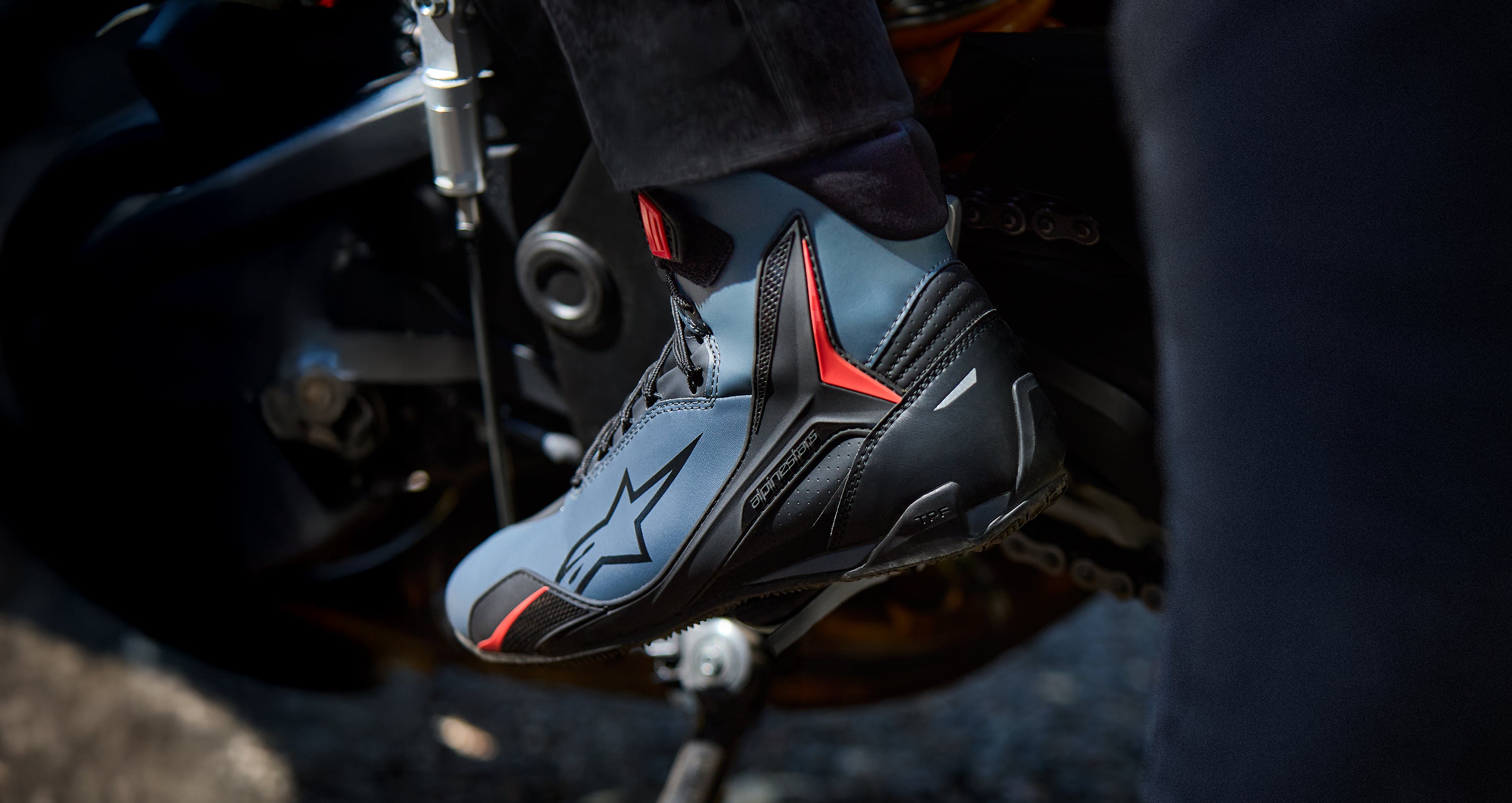 Faster-4 - Motorcycle Shoes | Alpinestars®