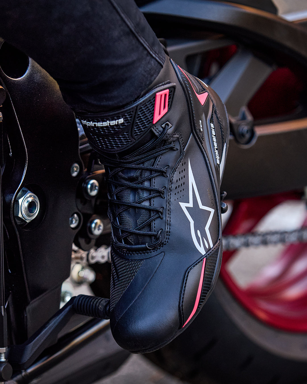 Woman Stella Faster-4 Drystar® Shoes - Motorcycle Shoes | Alpinestars®