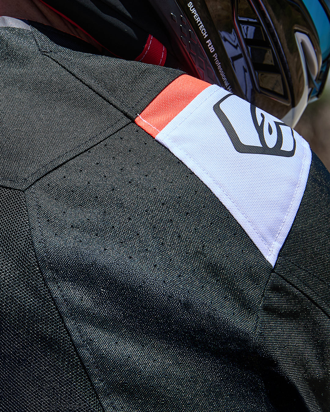 Image 22975312920634